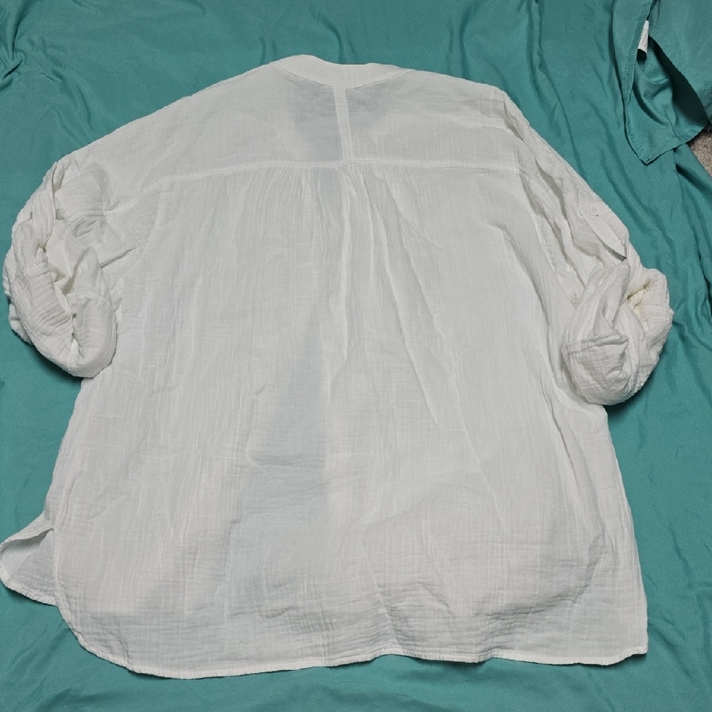 CAbi White Button-Down Shirt for Women - Picture 3 of 3
